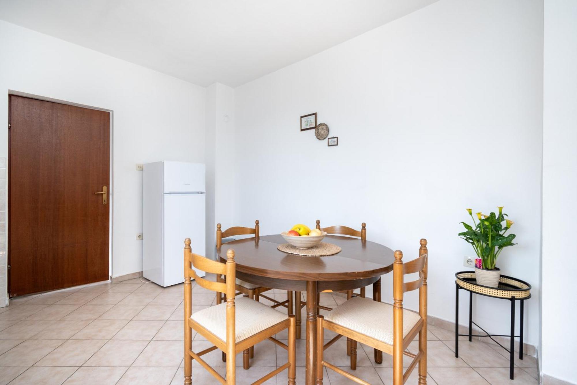 Apartments With A Parking Space Pag - 15765 Pag Town Ruang foto