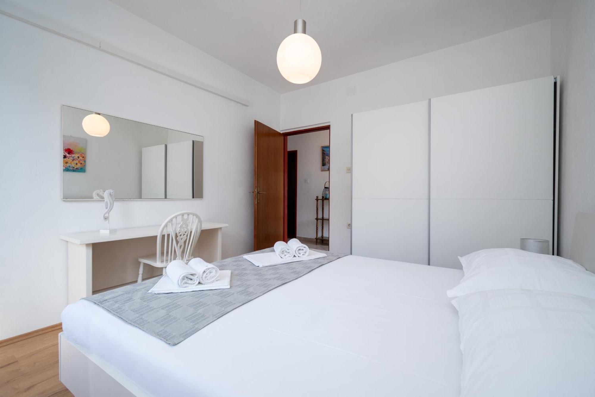Apartments With A Parking Space Pag - 15765 Pag Town Ruang foto