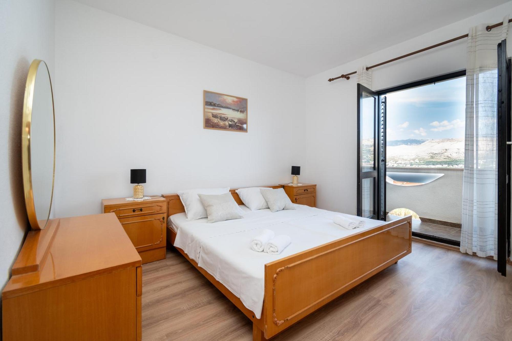 Apartments With A Parking Space Pag - 15765 Pag Town Bagian luar foto